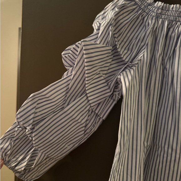 NWT Max Studio Striped Ruffle Tiered Sleeves Top - Picture 5 of 9
